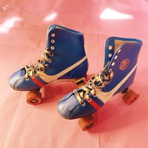 Vintage 1970s Roller Derby Skates 4